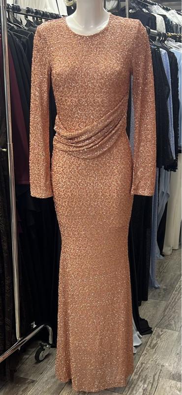 לפני -שמלה ורודה